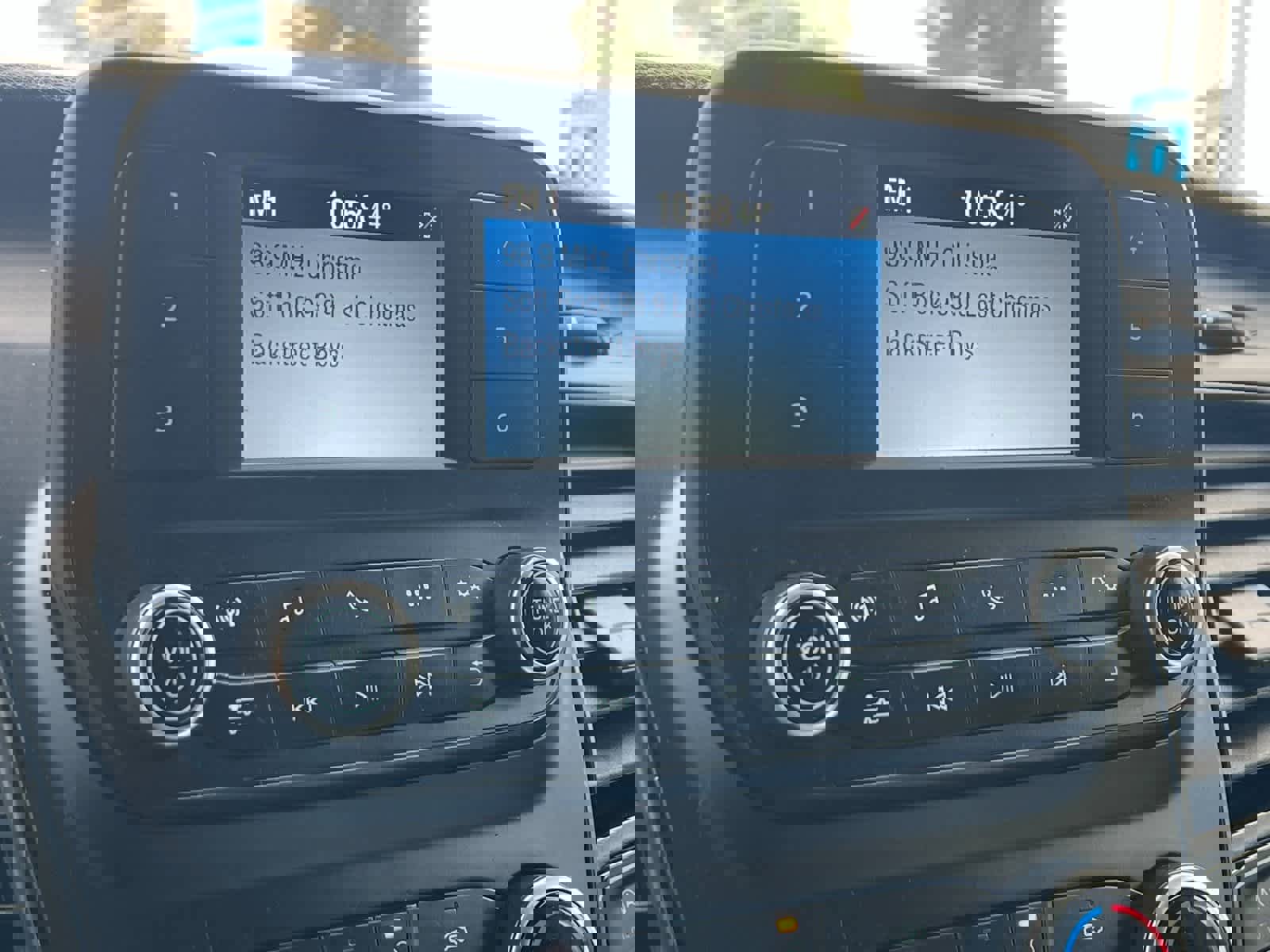 Used 2020 Ford Transit 350 Low Roof image 19