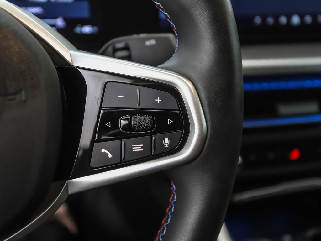 Used 2025 BMW i4 M50 w/ Premium Package image 13