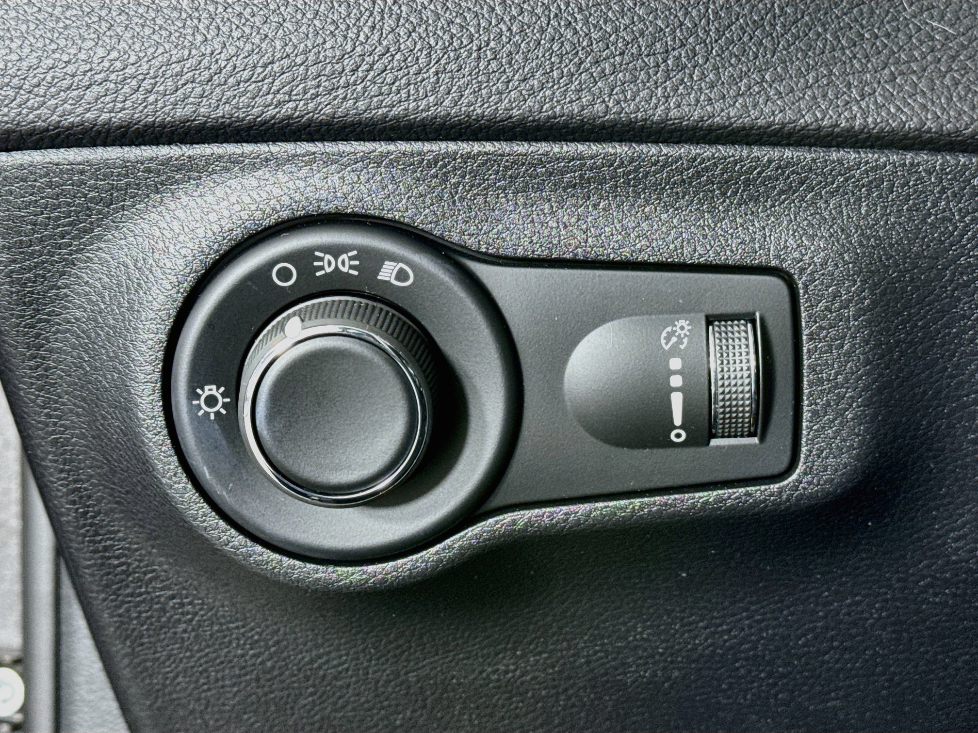 Used 2019 Jeep Compass Sport AWD/4WD image 10