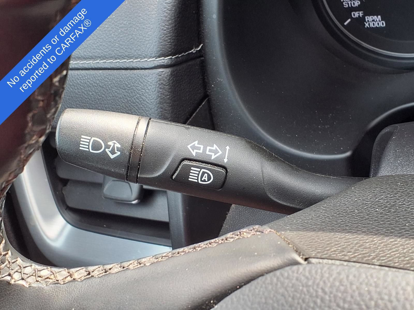 Used 2023 GMC Terrain SLT AWD/4WD image 23