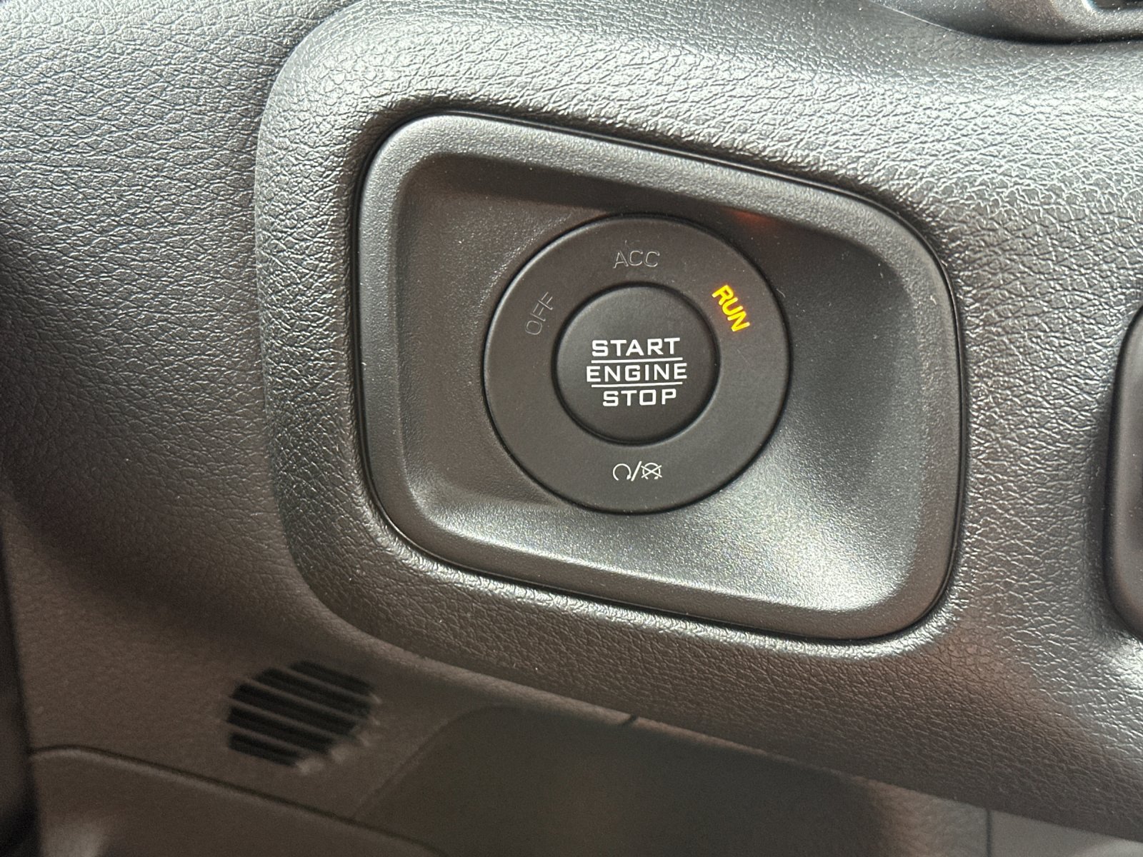 New 2026 Jeep Wrangler Sport AWD/4WD image 20