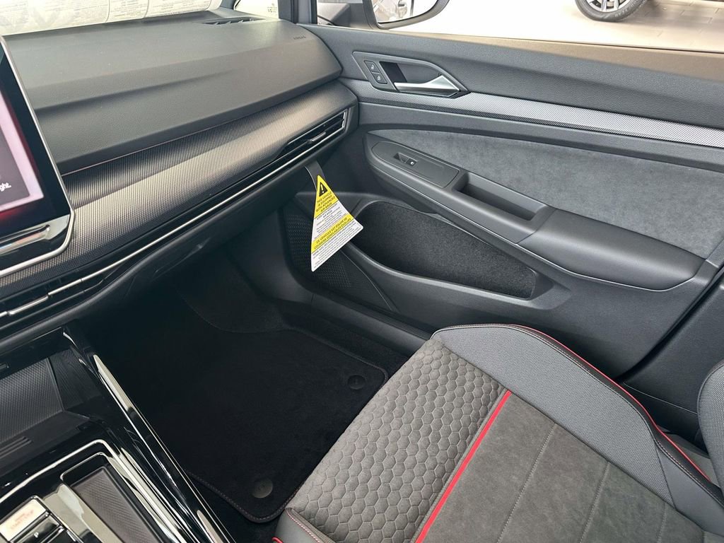 New 2026 Volkswagen GTI SE FWD image 25