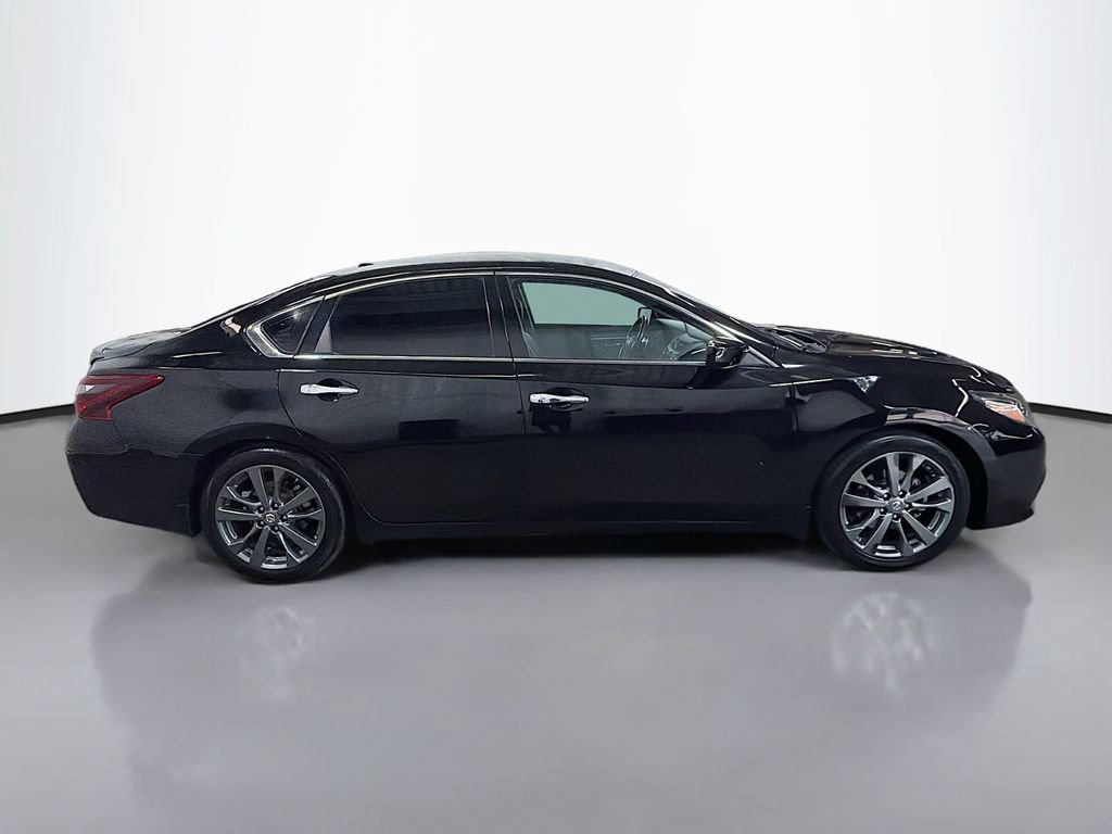 Used 2018 Nissan Altima 2.5 SR w/ SR Special Edition FWD image 10