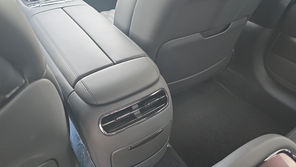 New 2026 Genesis G90 3.5T Prestige AWD/4WD image 11