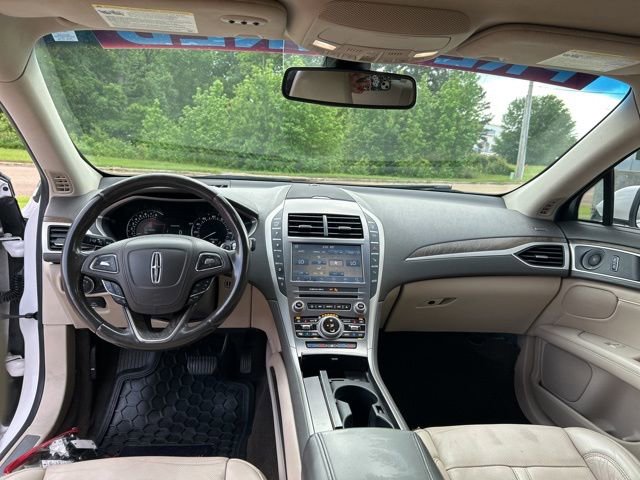 Used 2019 Lincoln MKZ Reserve FWD image 36