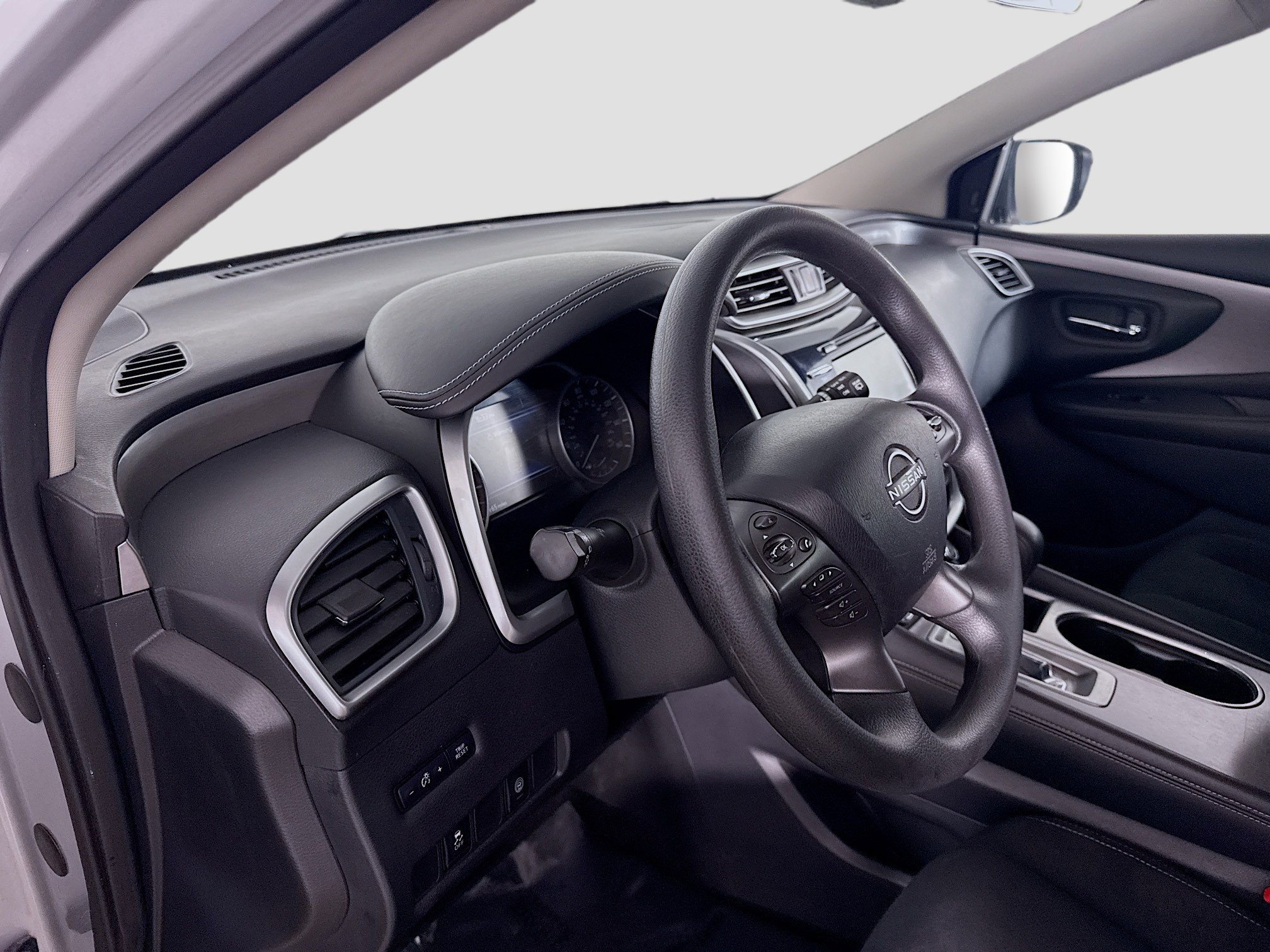 Used 2023 Nissan Murano S image 23