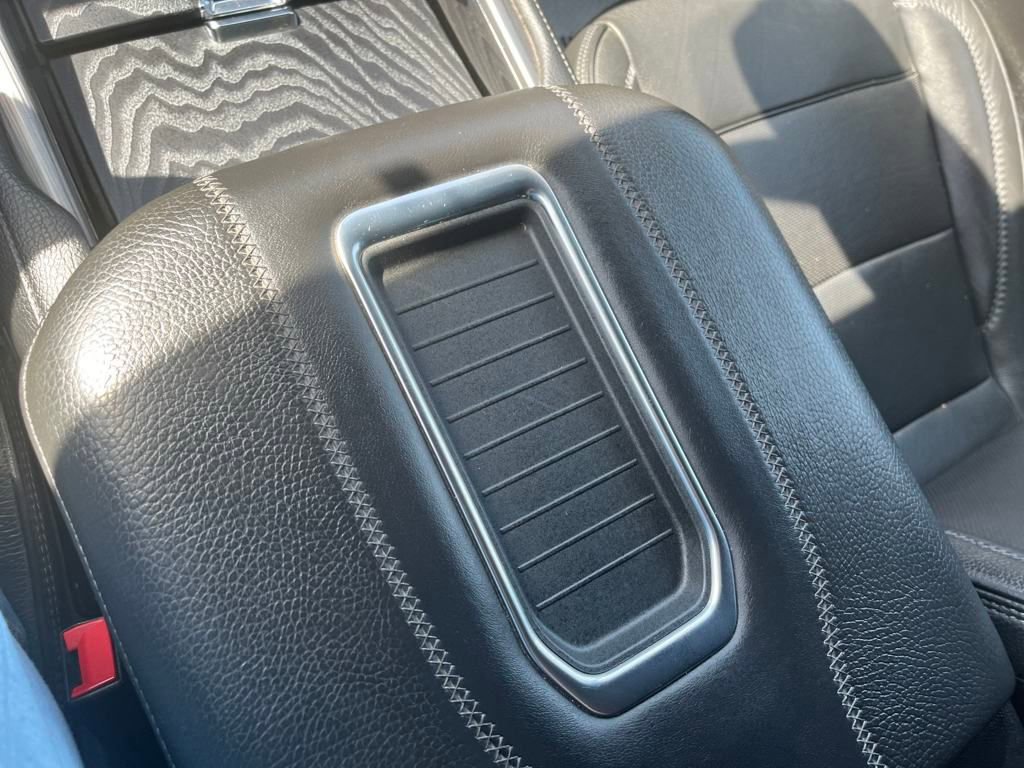 Used 2023 GMC Yukon Denali image 18