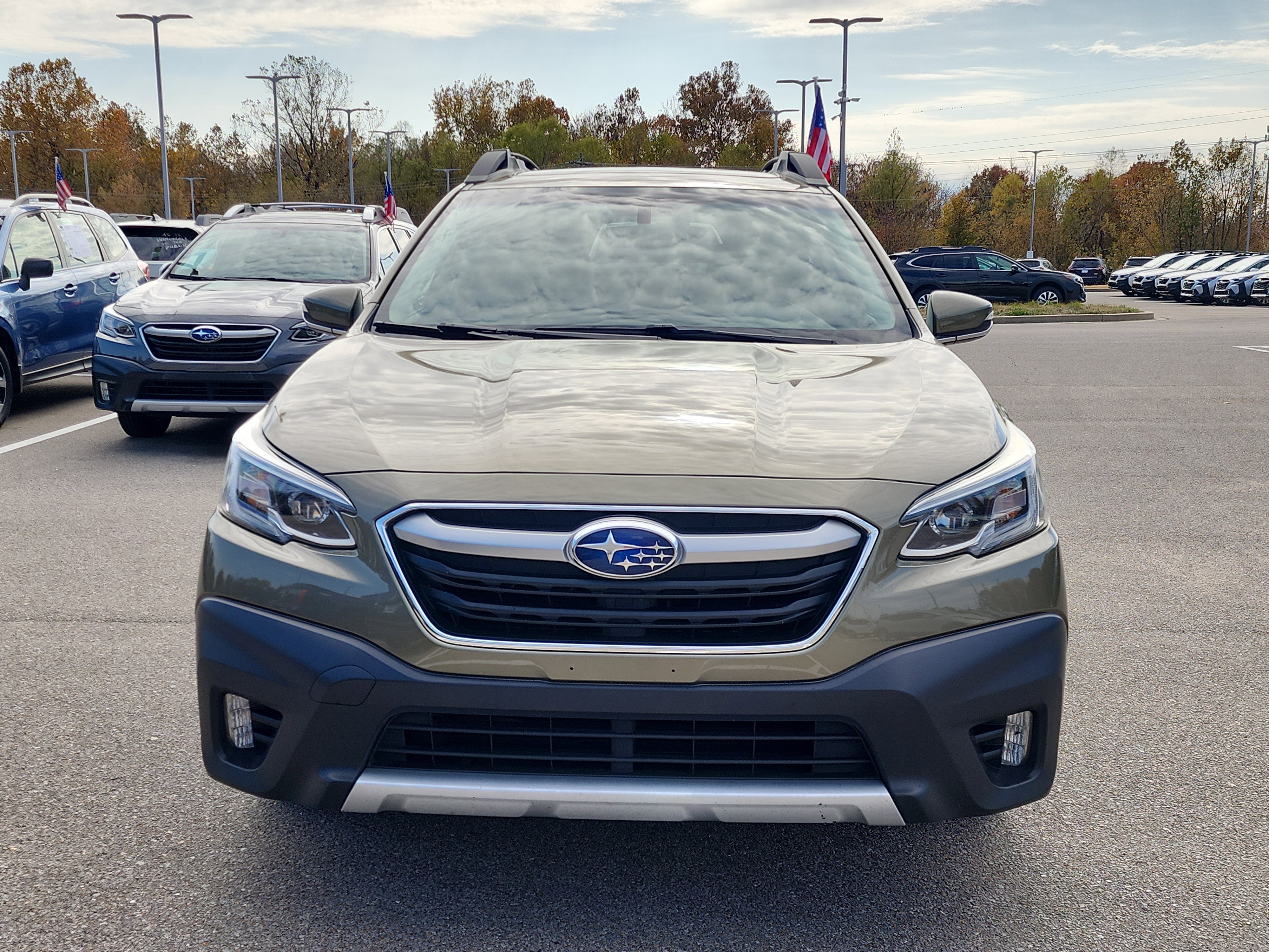 Used 2020 Subaru Outback Limited image 8