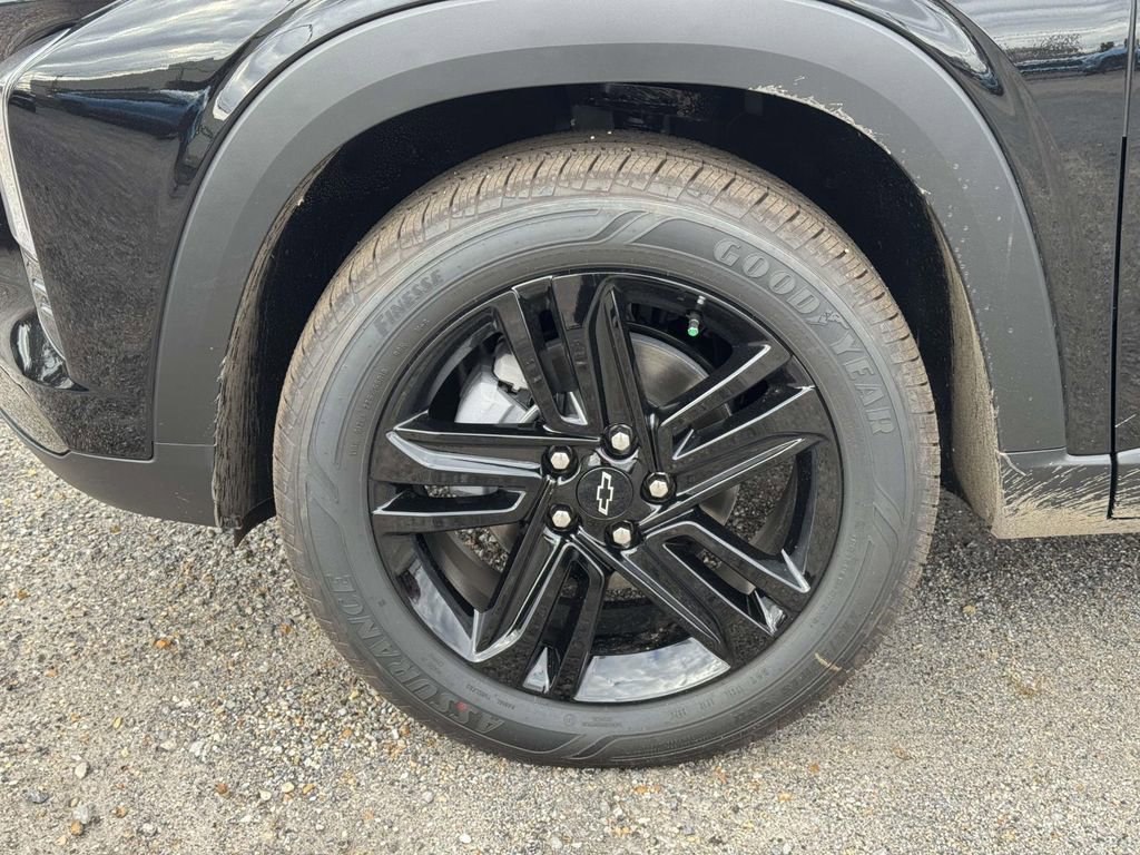 New 2026 Chevrolet Trax ACTIV image 4
