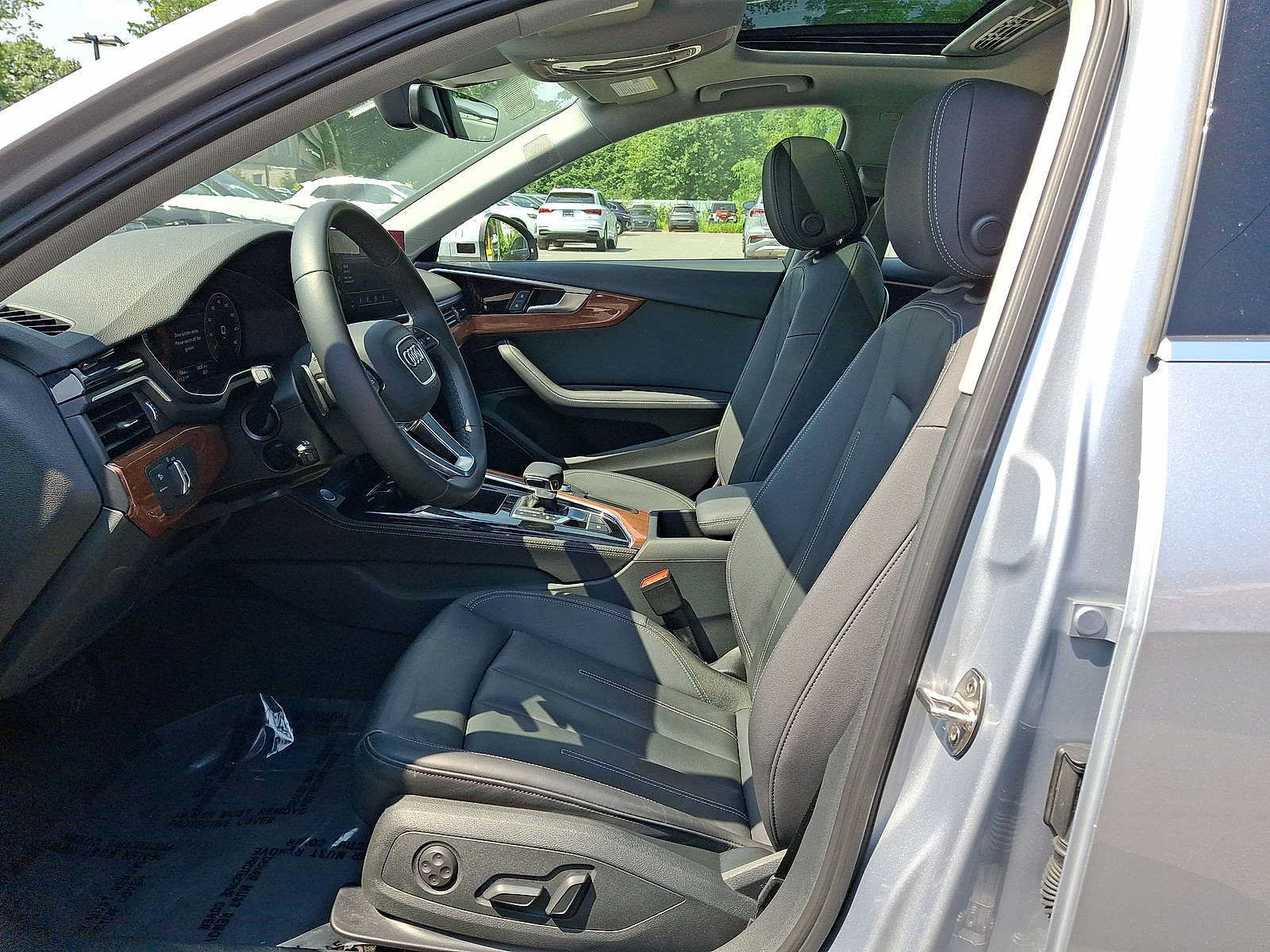 Certified 2023 Audi A4 2.0T Premium Plus w/ Premium Plus Package AWD/4WD image 17