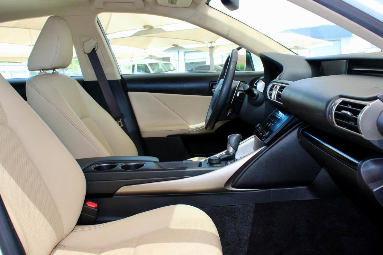 Used 2014 Lexus IS 250 AWD w/ Premium Package image 19