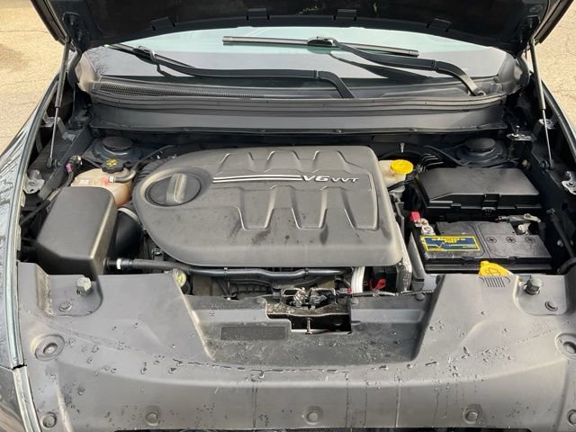 Used 2017 Jeep Cherokee Trailhawk w/ Comfort/Convenience Group image 13