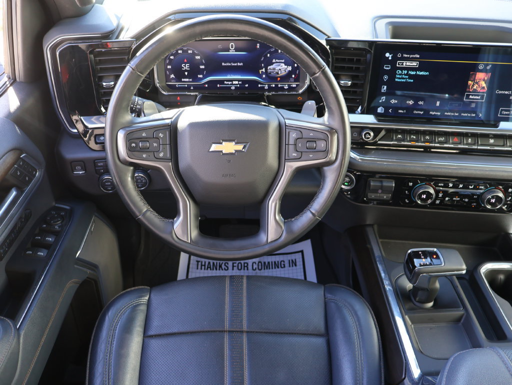 Used 2024 Chevrolet Silverado 1500 High Country w/ High Country Premium Package AWD/4WD image 13