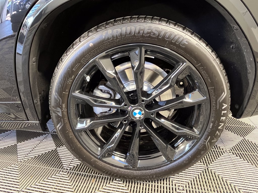 Certified 2024 BMW X3 xDrive30i w/ Premium Package AWD/4WD image 14