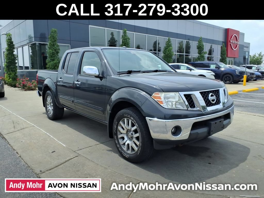 Used 2013 Nissan Frontier SL w/ Moonroof Pkg AWD/4WD image 2