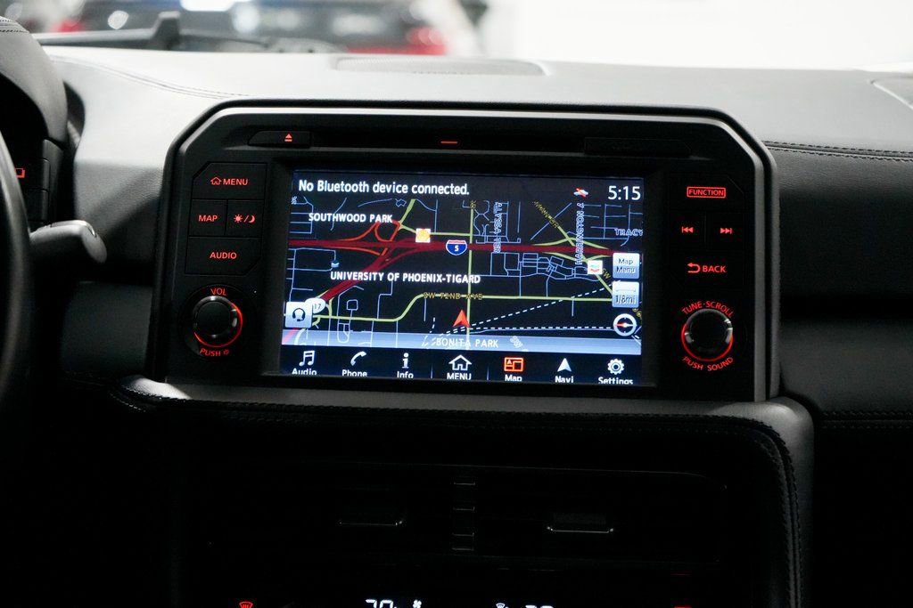 Used 2020 Nissan GT-R Premium image 14