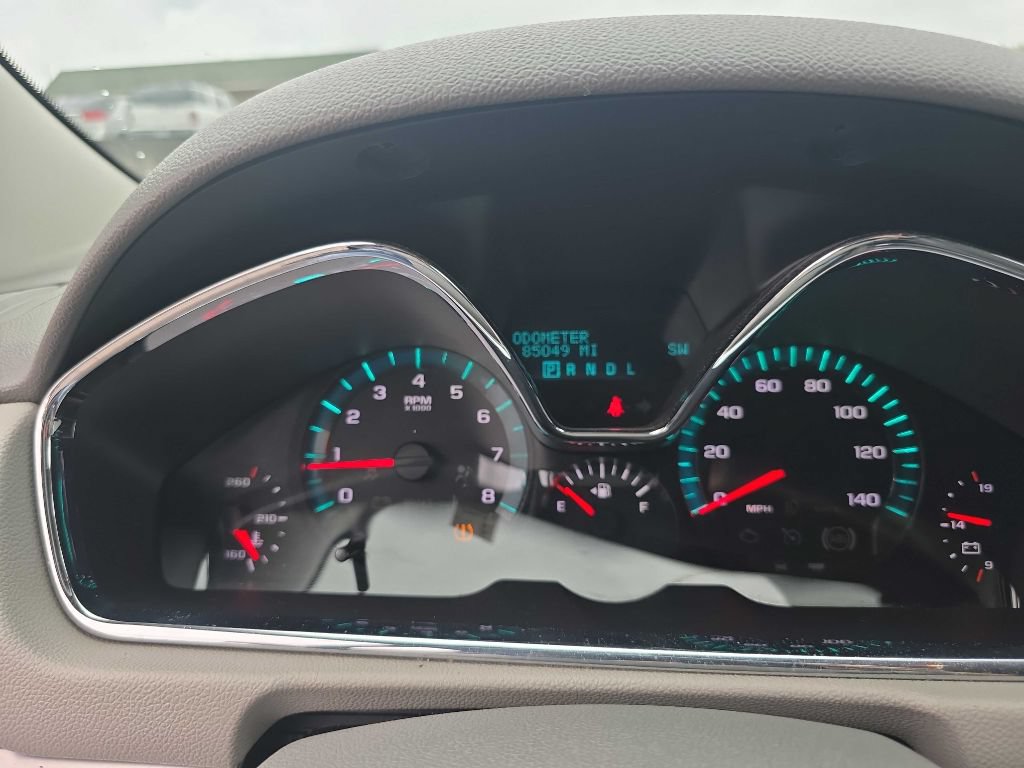 Used 2017 Chevrolet Traverse LS FWD image 16