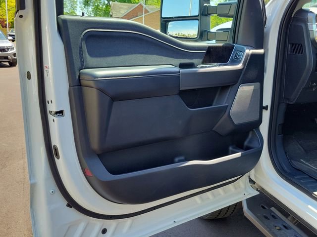 Used 2025 Ford F250 Lariat w/ FX4 Off-Road Package AWD/4WD image 7