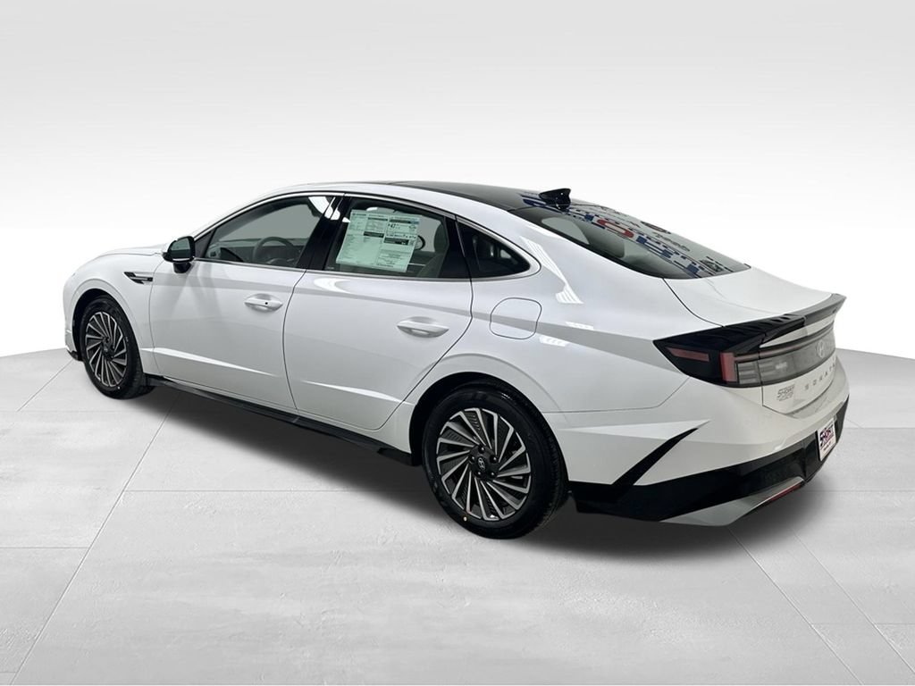 New 2026 Hyundai Sonata SEL FWD image 5