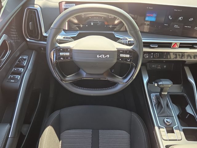 Certified 2026 Kia Sorento LX FWD image 14