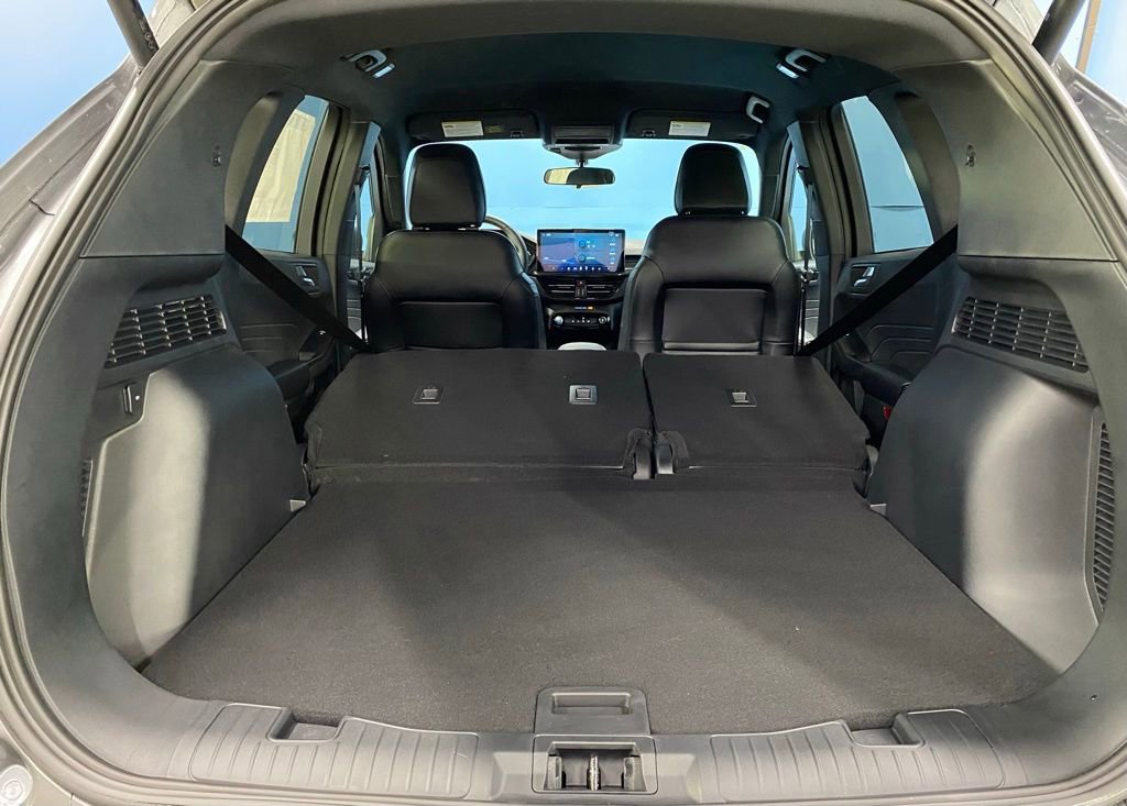 Used 2024 Ford Escape ST-Line w/ Tech Pack #1 image 40