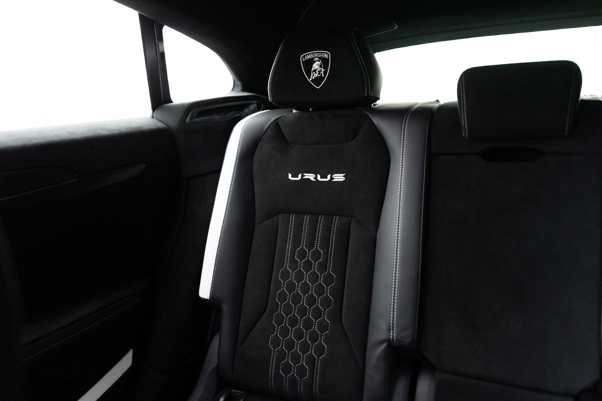 Used 2024 Lamborghini Urus Performante image 21