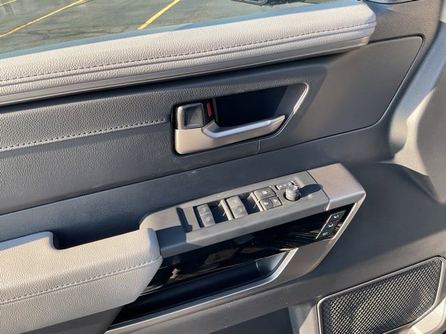New 2026 Toyota Tundra Limited image 17