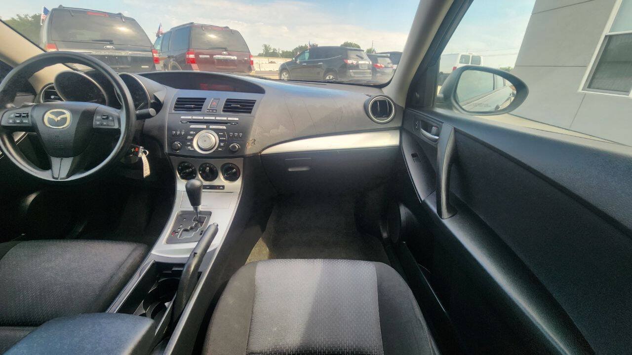Used 2010 MAZDA MAZDA3 i Touring FWD image 14