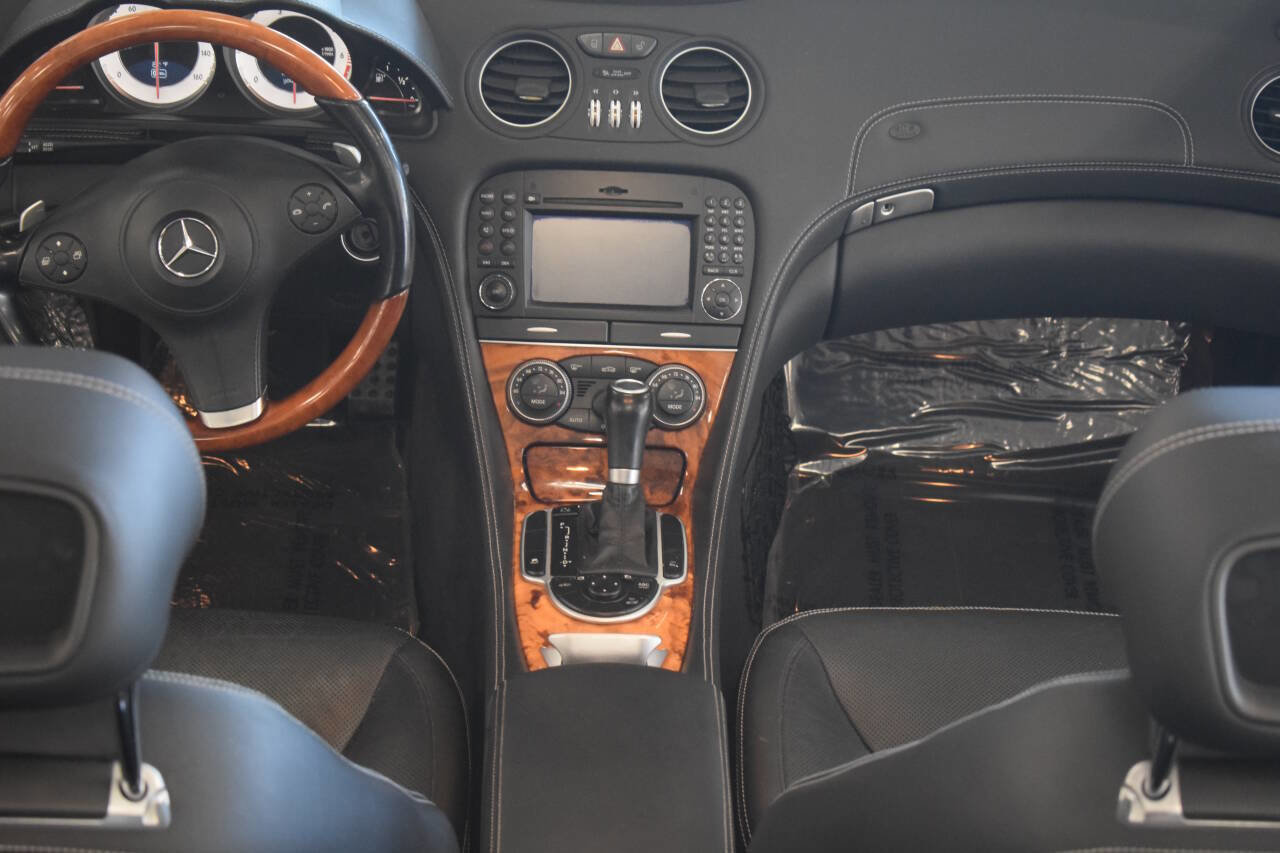Used 2012 Mercedes-Benz SL 550 image 43