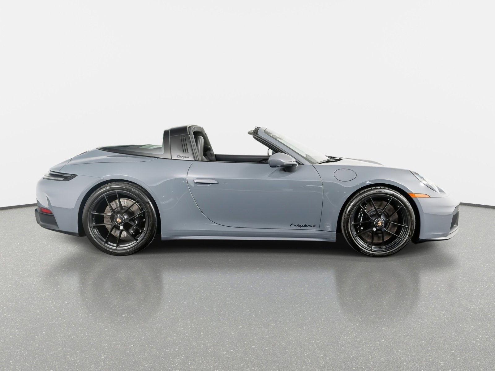 Used 2026 Porsche 911 Targa 4 GTS image 6
