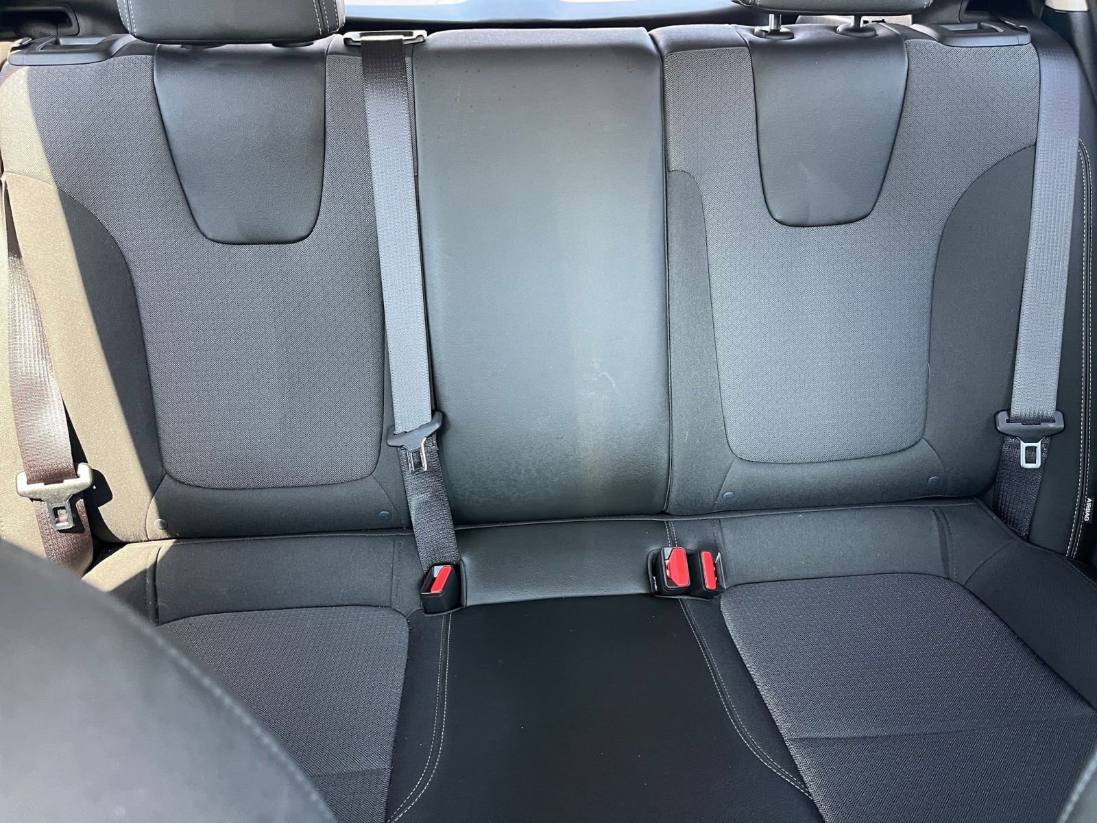 Used 2025 Buick Encore GX Preferred image 36