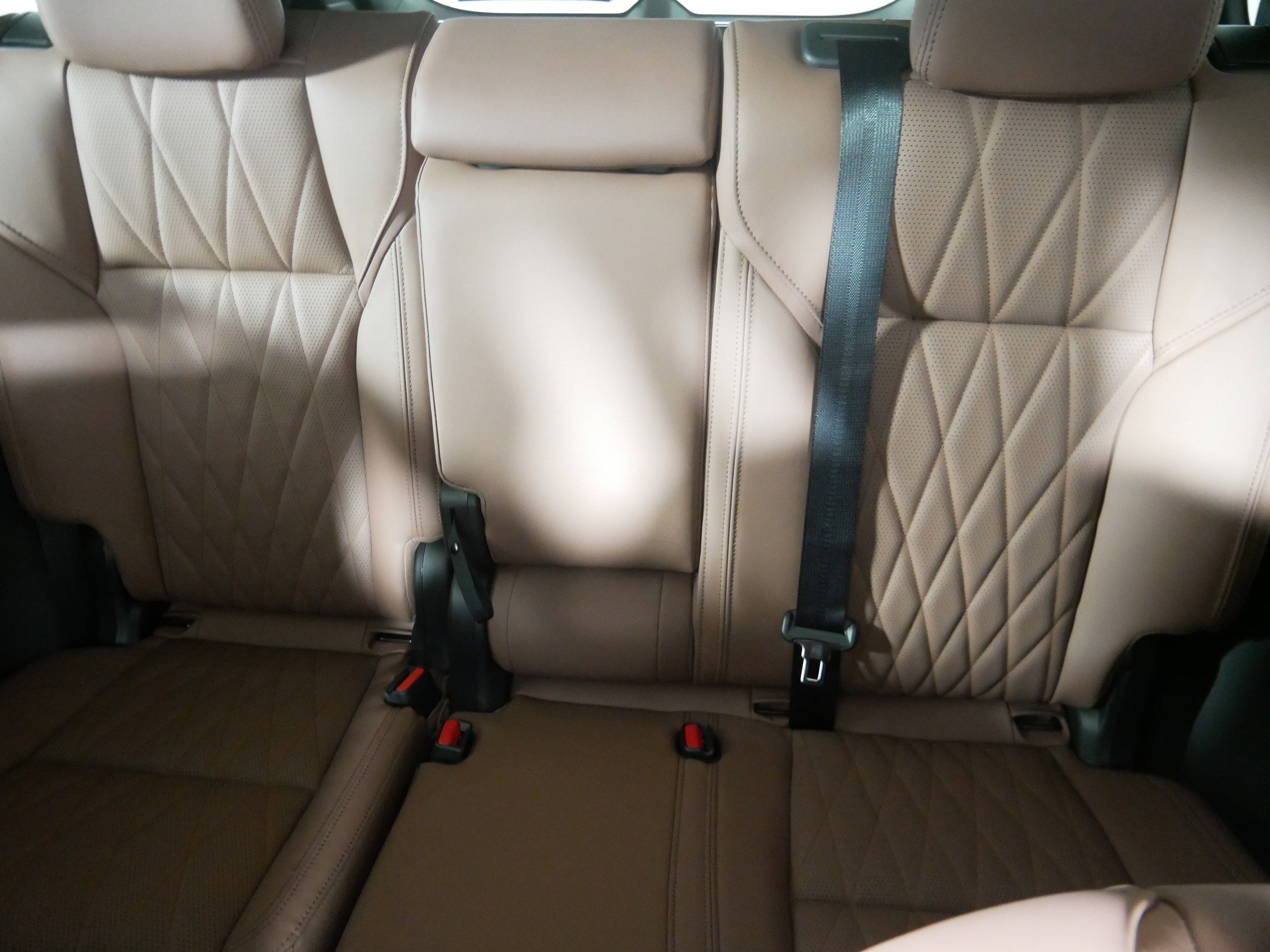 New 2025 Mitsubishi Outlander SEL image 3