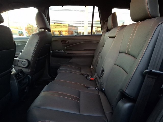 Used 2022 Honda Passport TrailSport image 17