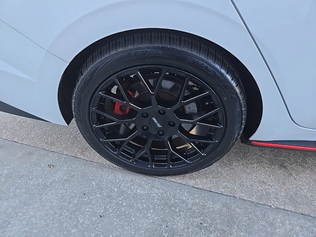 Used 2022 Hyundai Elantra N w/ Preferred Accessory Package image 22