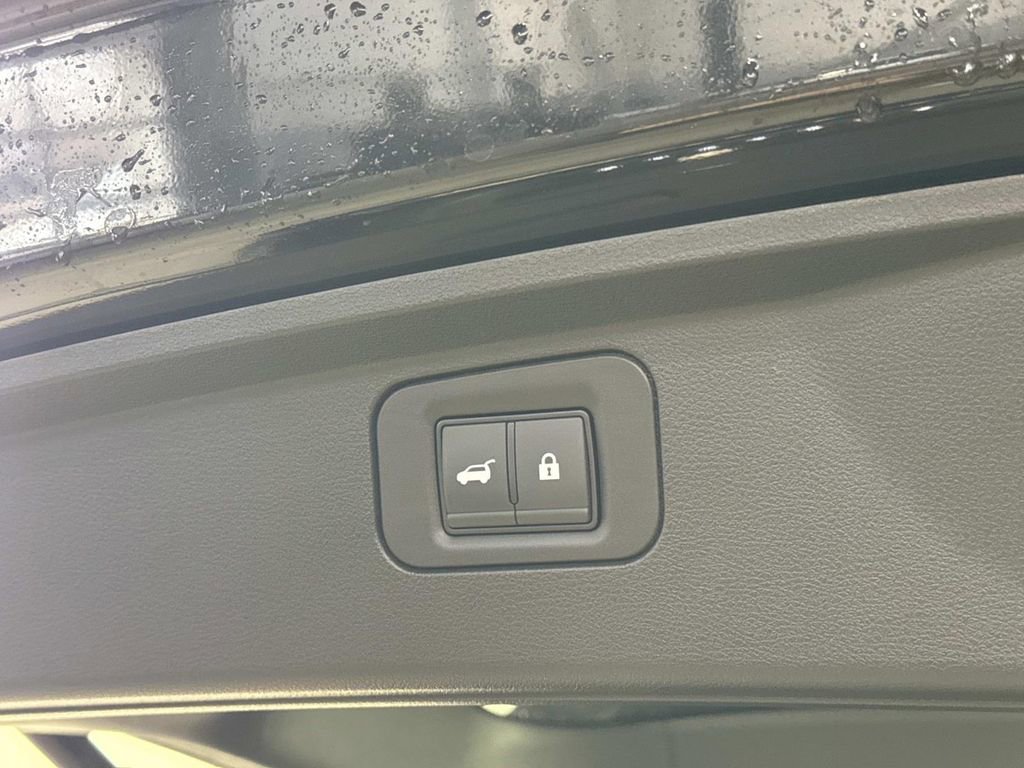 Certified 2025 INFINITI QX80 Autograph w/ Autograph Exterior Package image 35