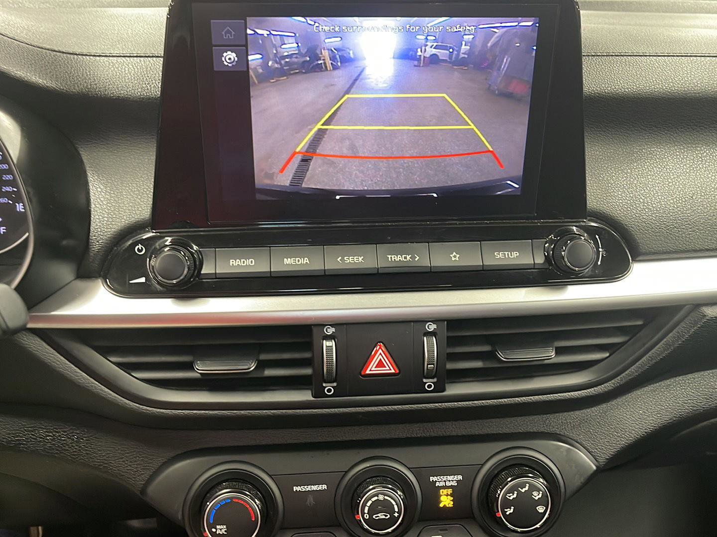 Used 2022 Kia Forte LXS w/ LXS Technology Package image 15