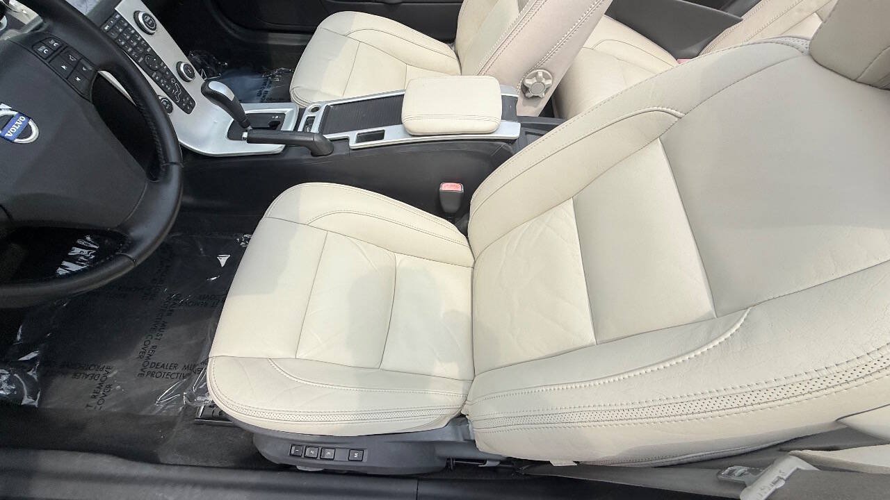 Used 2013 Volvo C70 T5 FWD image 29