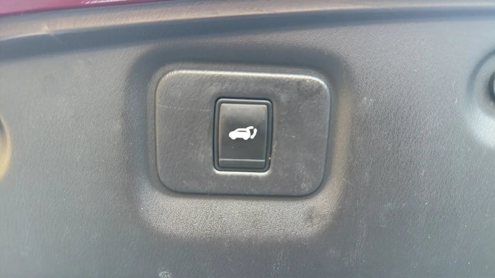 Used 2014 Nissan Pathfinder SL w/ SL Tech Package AWD/4WD image 65
