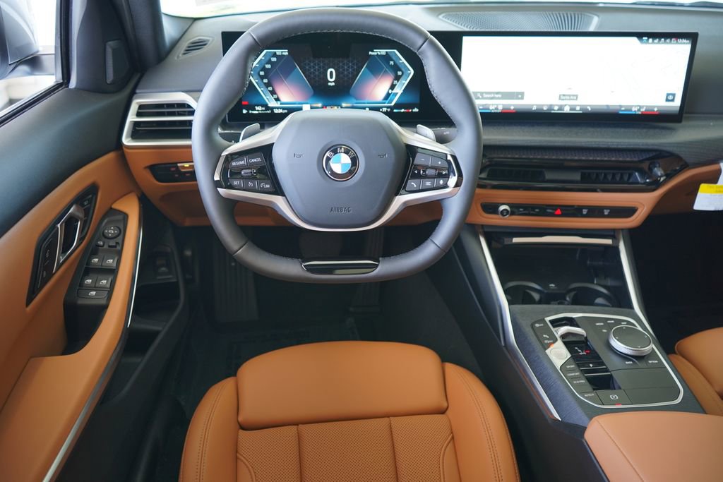 Used 2025 BMW 330i xDrive Sedan AWD/4WD image 15