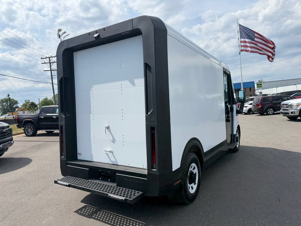 Used 2024 Chevrolet Brightdrop 400 w/ Commercial Equipment Package AWD/4WD image 11