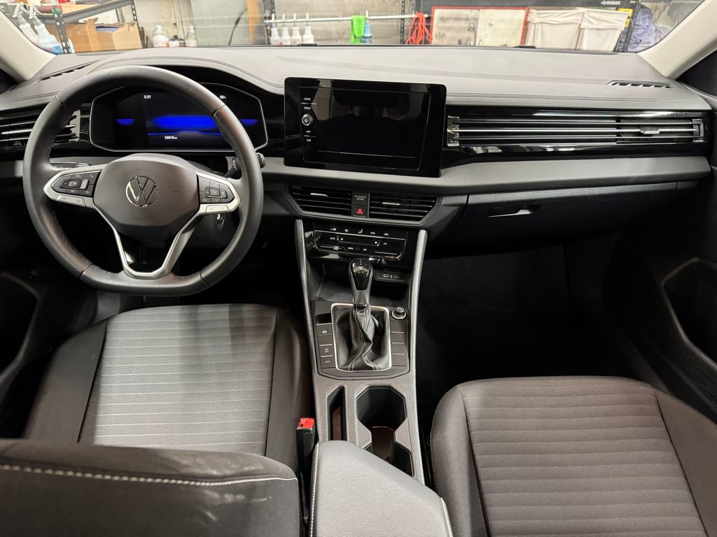 Used 2025 Volkswagen Jetta S image 17