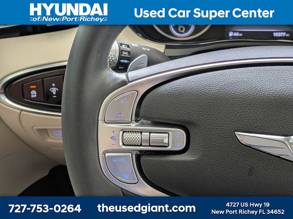 Used 2025 Genesis GV70 2.5T w/ Select Package AWD/4WD image 38