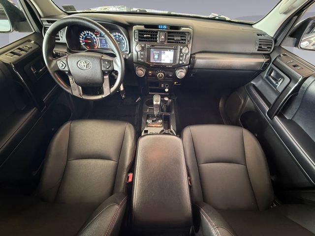 Used 2018 Toyota 4Runner TRD Off-Road Premium AWD/4WD image 12