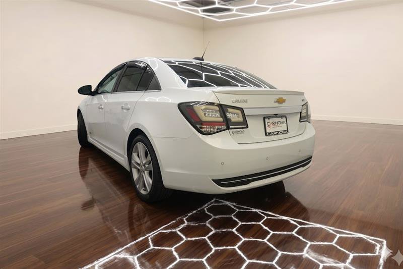 Used 2016 Chevrolet Cruze LTZ w/ Sun, Sound and Sport Package FWD image 6