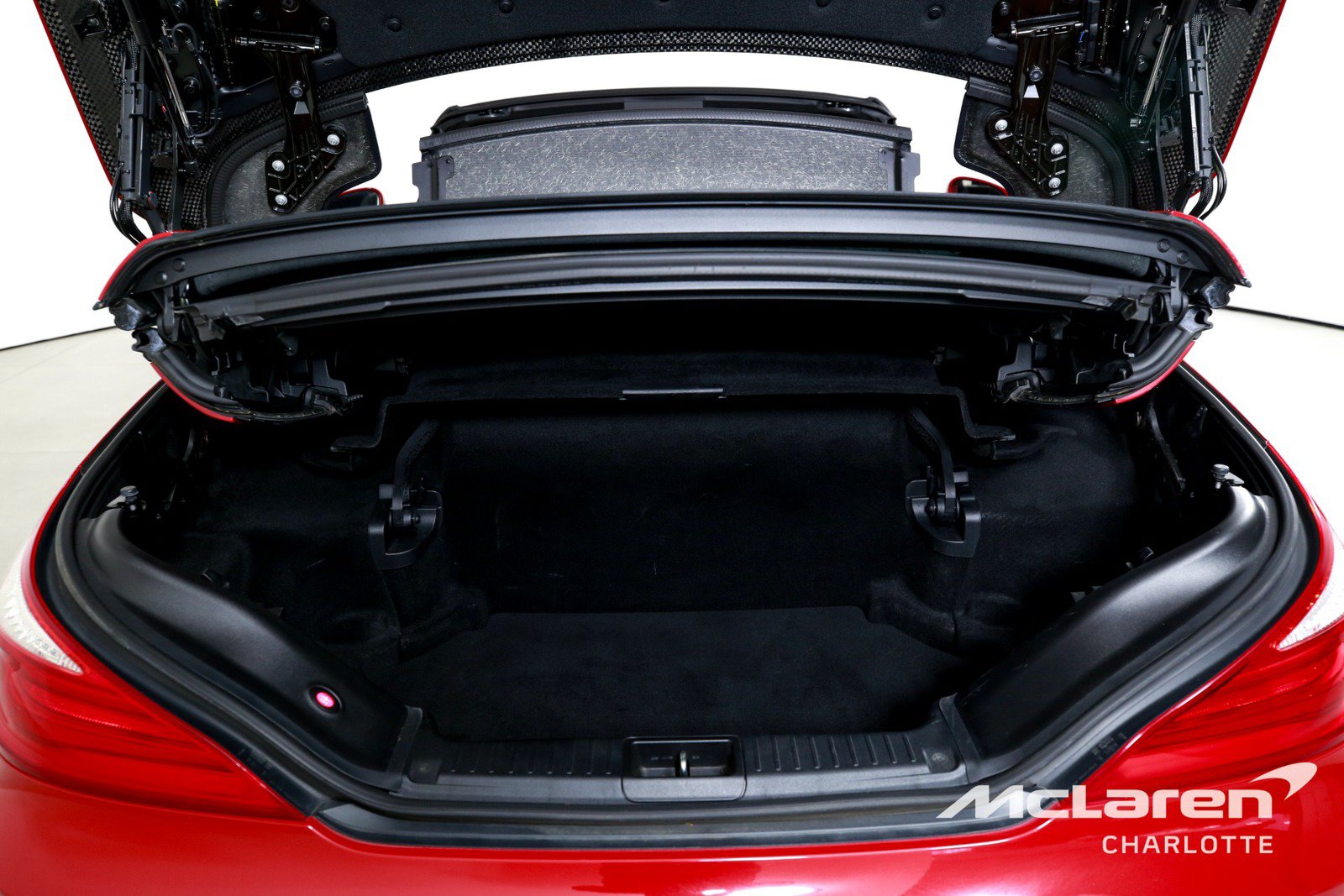 Used 2016 Mercedes-Benz SL 63 AMG image 18