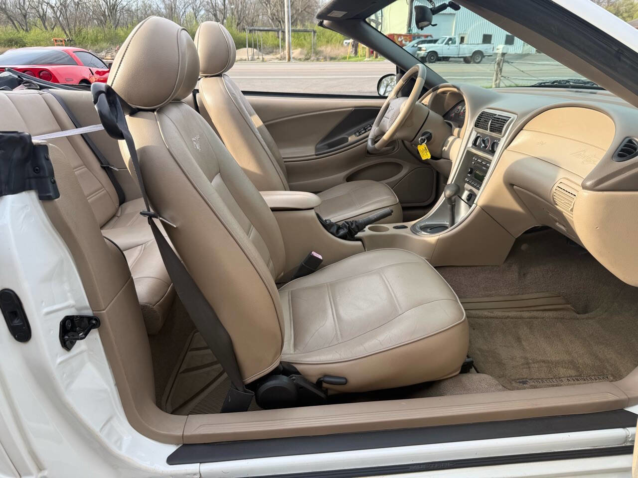 Used 2004 Ford Mustang Deluxe Convertible image 51