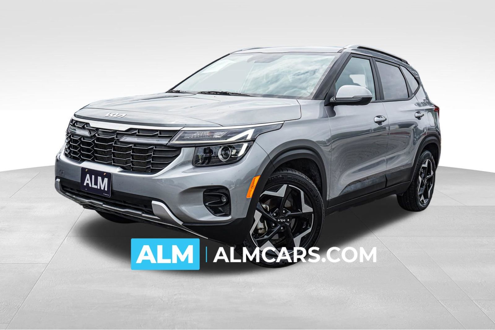 Used 2025 Kia Seltos S FWD image 1