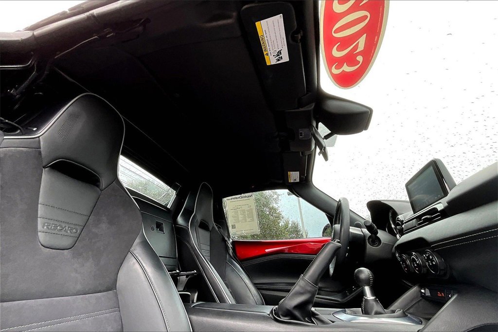 Used 2023 MAZDA MX-5 Miata Club image 21