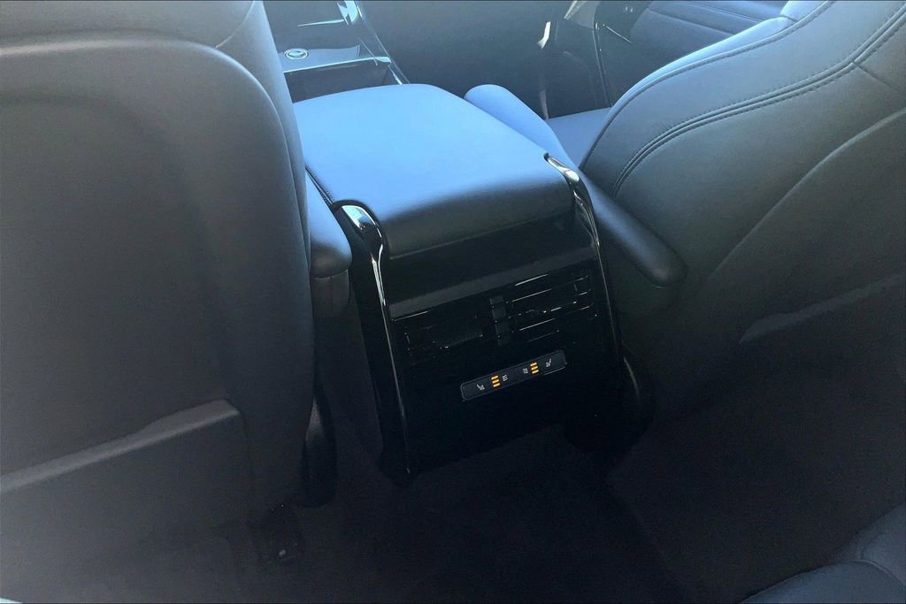 Used 2025 Land Rover Range Rover Sport Dynamic SE image 25