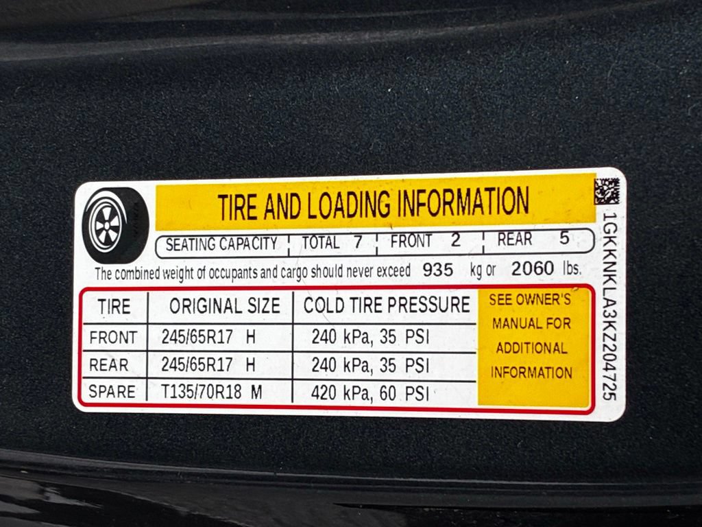 Used 2019 GMC Acadia SLE w/ LPO, Floor Liner Package FWD image 39